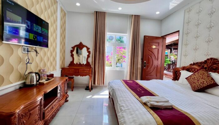 Hoang Mai Hotel - Vip deluxe Room - 1